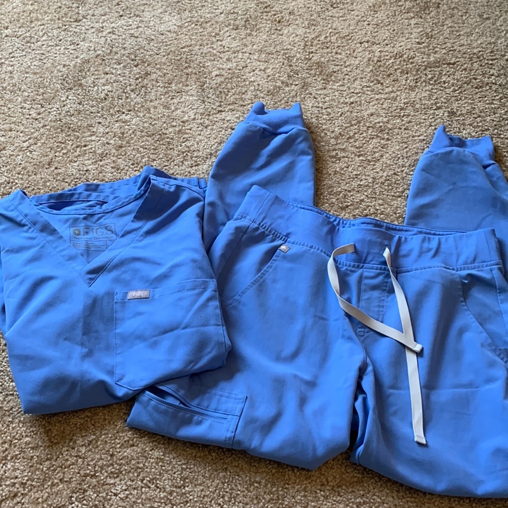 figs ceil blue set!